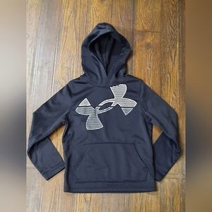 Under Armour Hoodie Youth Small / YSM. Black hoodie with Pockets.